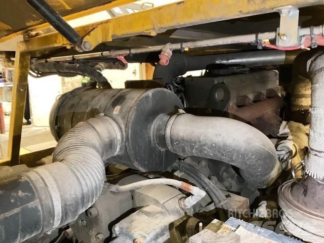  Giamec 211 Автовишки на базі вантажівки