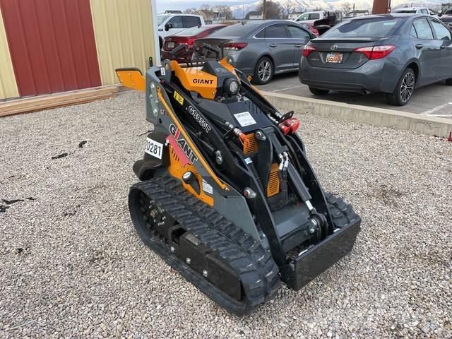 GiANT GS950T Міні-навантажувачі