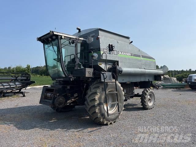 Gleaner R50 Зернозбиральні комбайни