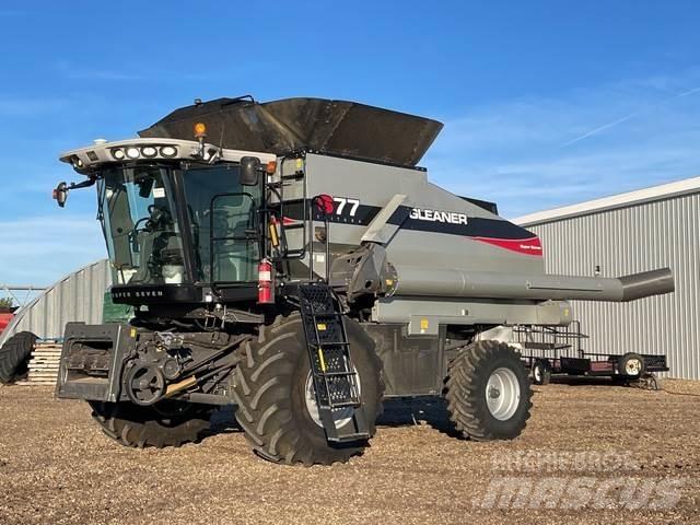 Gleaner S77 Зернозбиральні комбайни