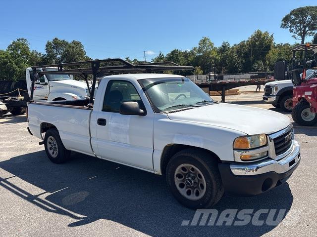 GMC 1500 Пікапи / Бічне розвантаження