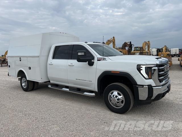 GMC 3500 HD Пікапи / Бічне розвантаження