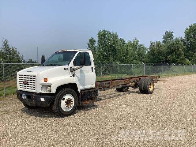 GMC C7500 Кабіни