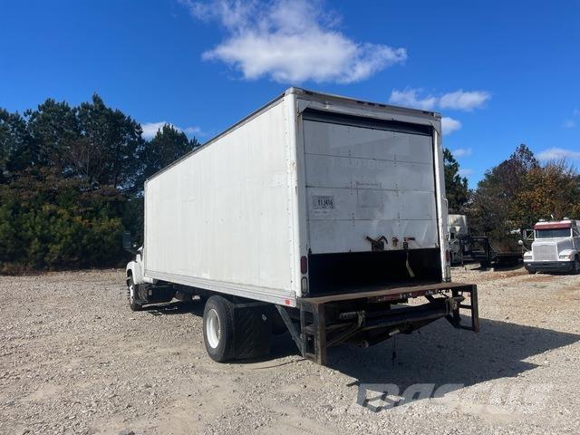 GMC C7500 Фургони