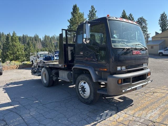 GMC T7500 Комунальні автомобілі / автомобілі загального призначення