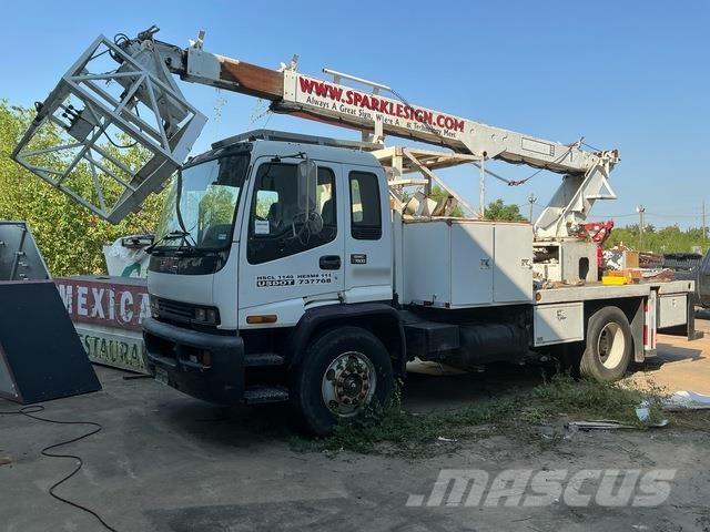 GMC T7500 Автовишки на базі вантажівки