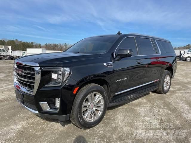 GMC Yukon Автомобілі