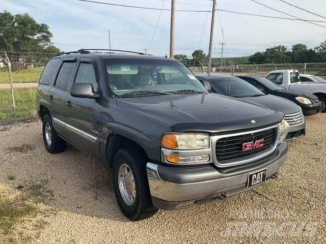 GMC Yukon Автомобілі