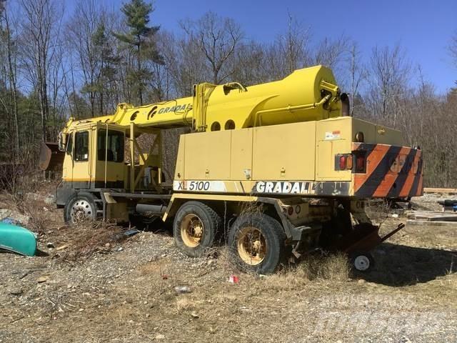 Gradall XL5100 Колісні екскаватори