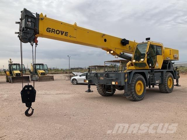 Grove RT530E-2 автокрани всюдиходи