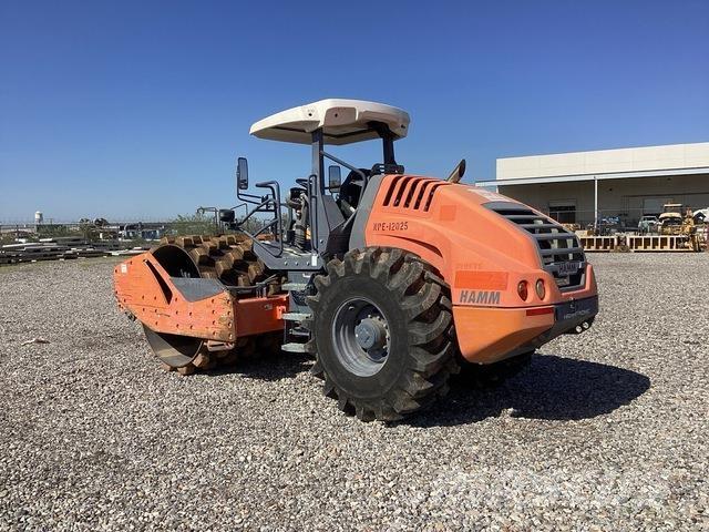 Hamm H11i P Грунтові котки