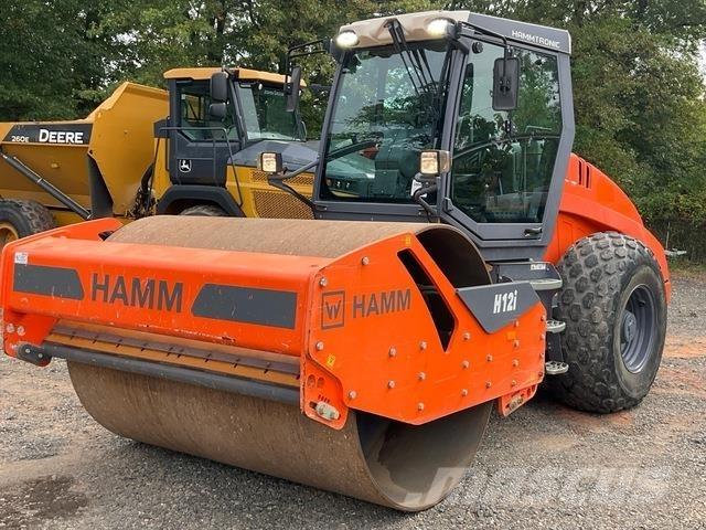Hamm H12i Грунтові котки