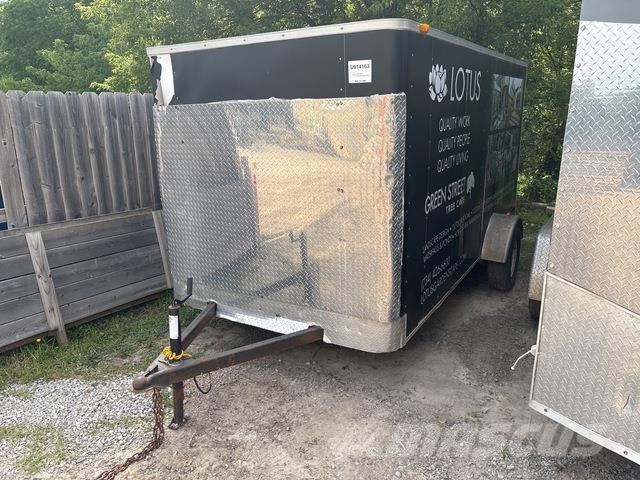 Haulmark  Причепи-фургони