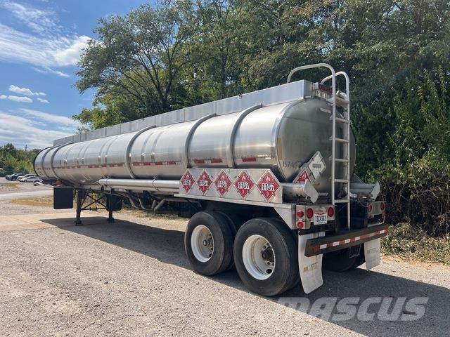 Heil  Причепи-цистерни