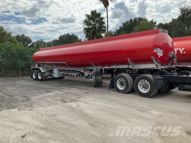 Heil  Причепи-цистерни