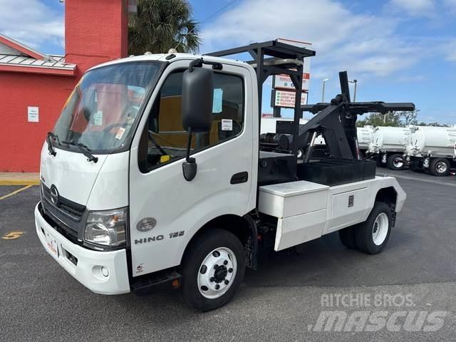 Hino 155 Евакуатори