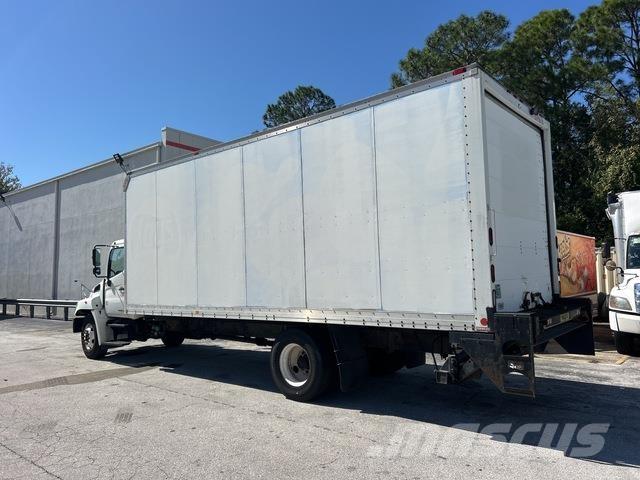 Hino 258 Фургони