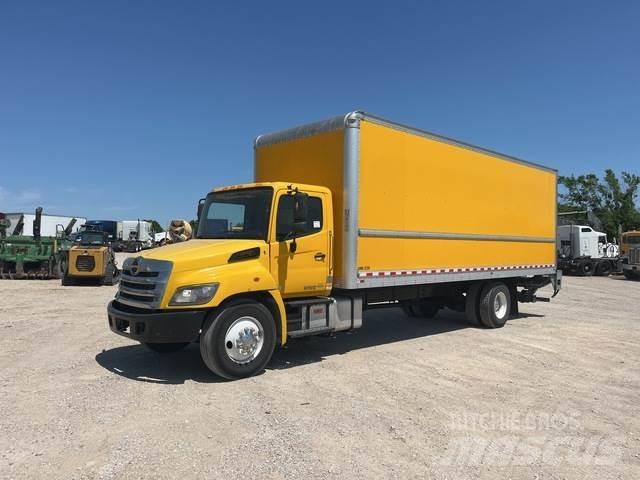 Hino 268 Фургони