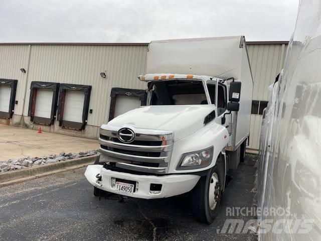 Hino 268 Фургони