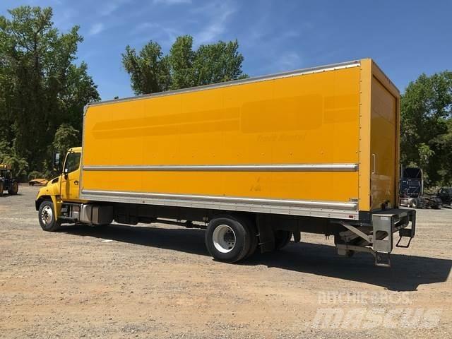 Hino 268 Фургони