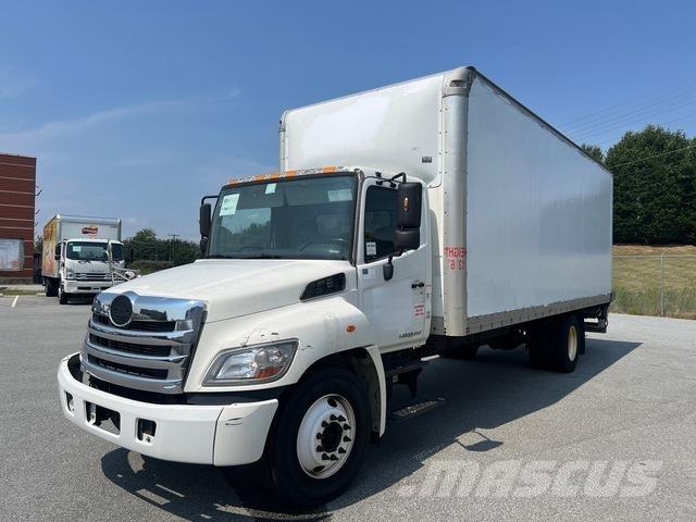 Hino 268 Фургони