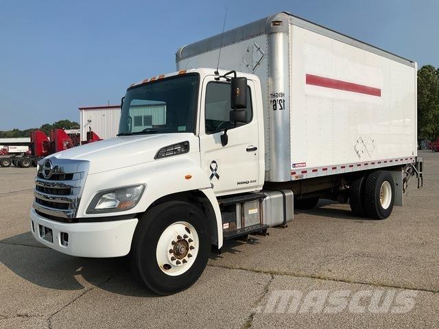 Hino 268 Фургони