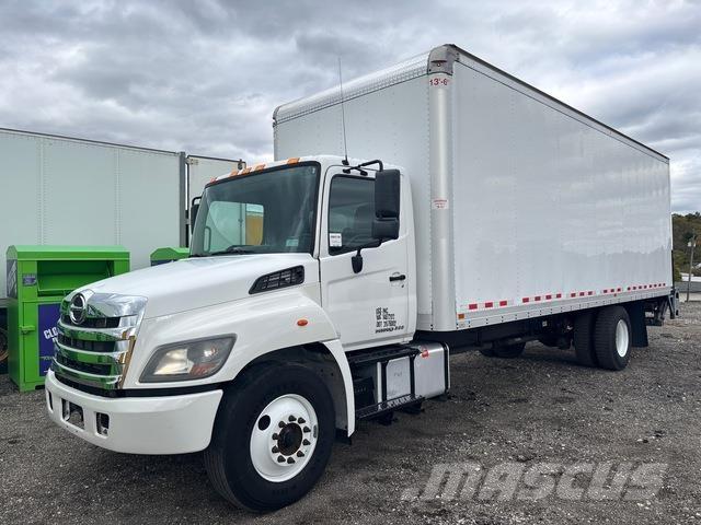 Hino 268 Фургони