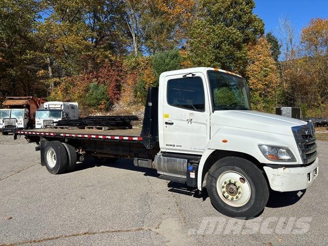 Hino 268 Вантажівки-платформи/бокове розвантаження