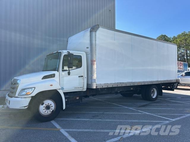 Hino 268 Фургони