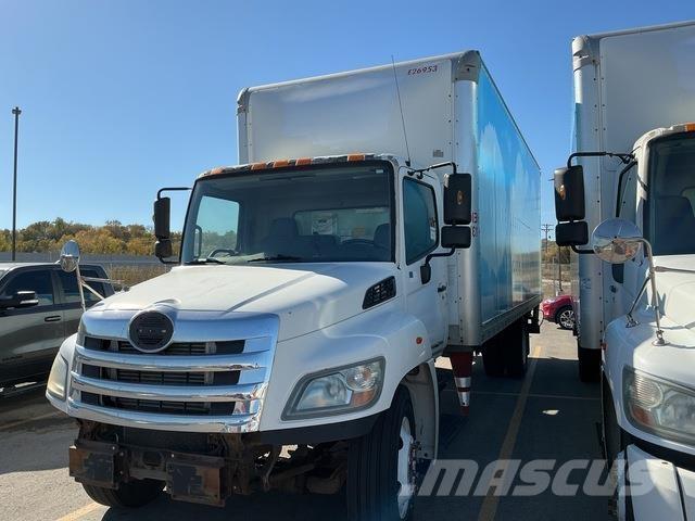 Hino 268 Фургони