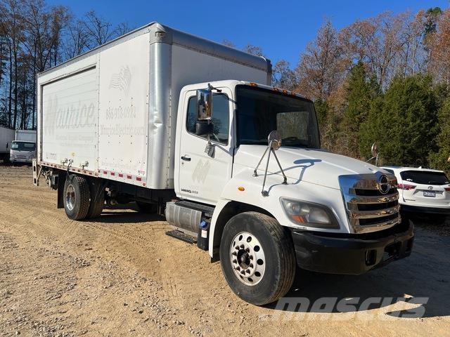 Hino 268 Фургони