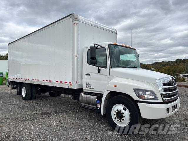 Hino 268 Фургони