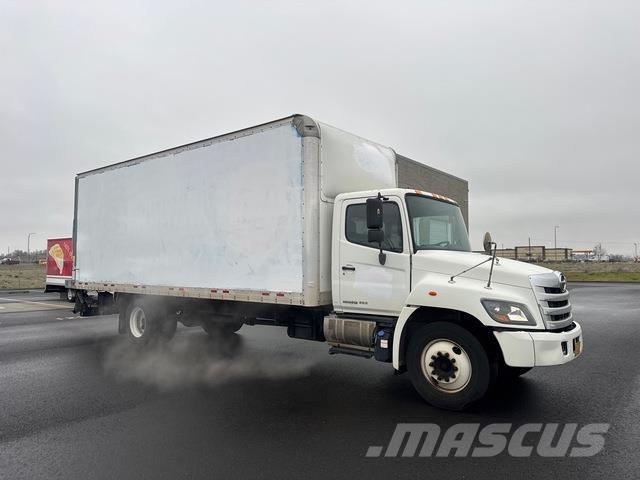 Hino 268 Фургони