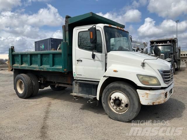 Hino 338 Самоскиди