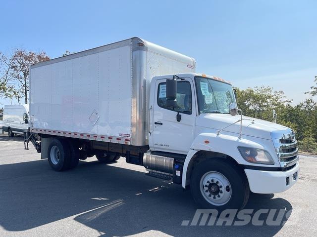 Hino 338 Фургони