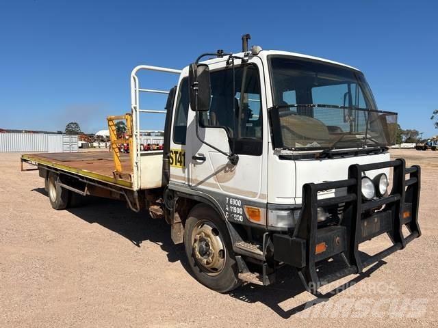 Hino GD1J Вантажівки-платформи/бокове розвантаження