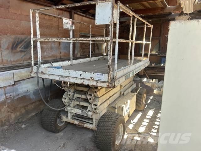 Hunter 2560 Підйомники-ножиці