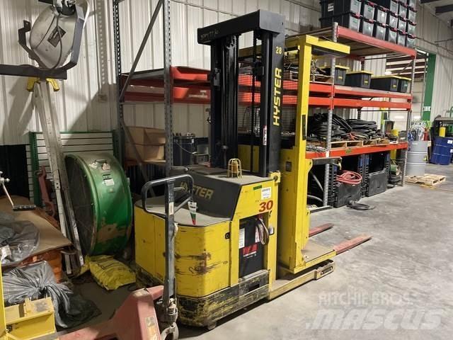 Hyster R30XMS Електронавантажувачі