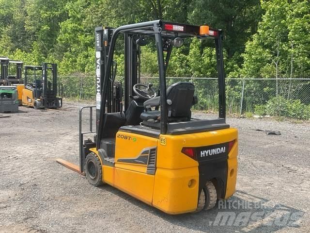 Hyundai 20BT-9 Електронавантажувачі