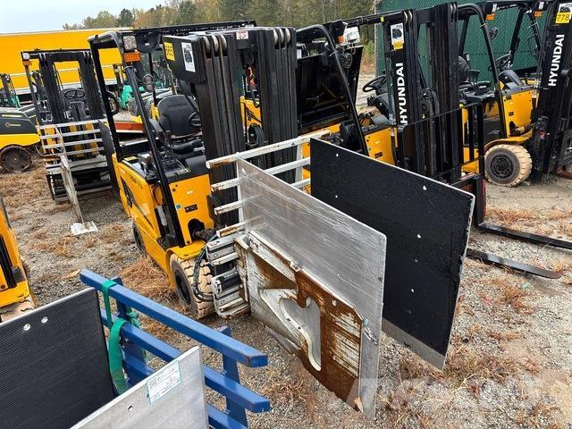 Hyundai 25B-9U Електронавантажувачі