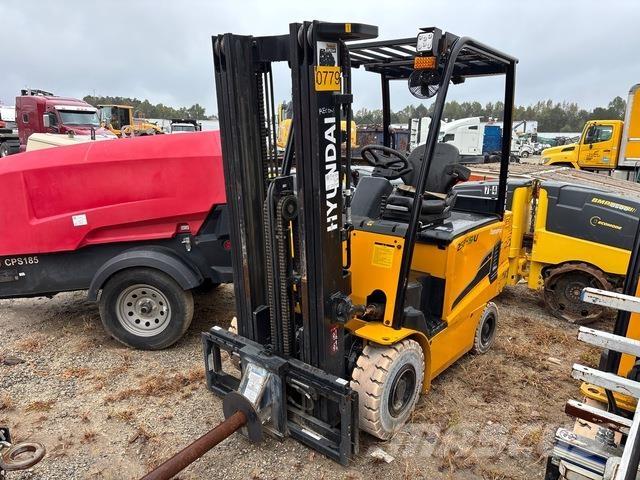 Hyundai 25B-9U Електронавантажувачі