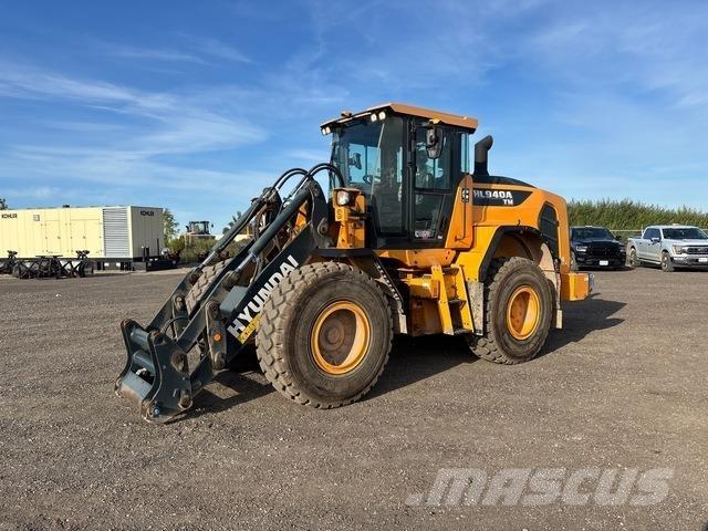 Hyundai HL940A Фронтальні навантажувачі