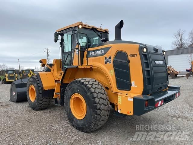 Hyundai HL960A Фронтальні навантажувачі