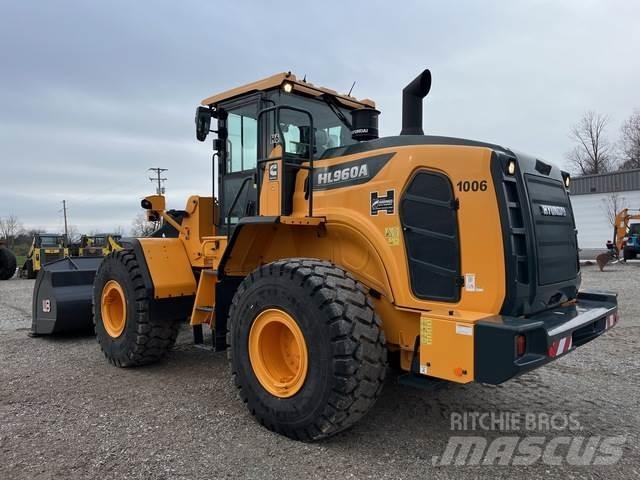 Hyundai HL960A Фронтальні навантажувачі