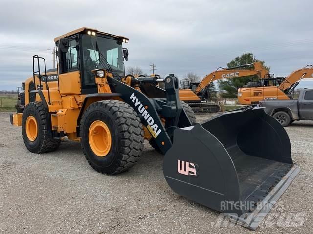 Hyundai HL960A Фронтальні навантажувачі