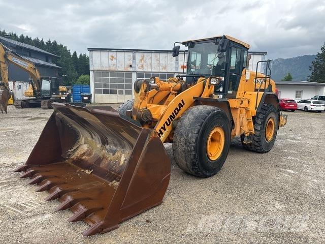 Hyundai HL970 Фронтальні навантажувачі