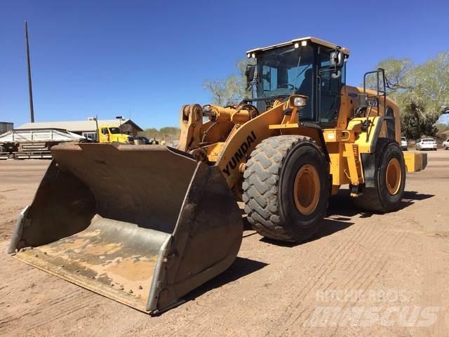 Hyundai HL975 Фронтальні навантажувачі