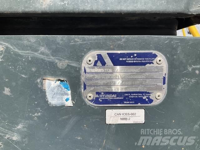 Hyundai HX380L Гусеничні екскаватори