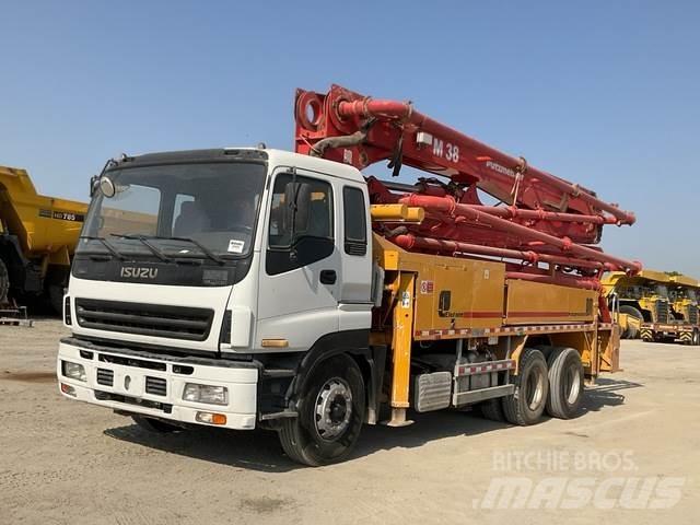 Isuzu  Бетононасоси