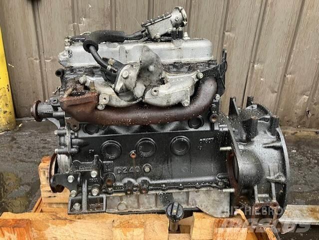 Isuzu C240 Двигуни